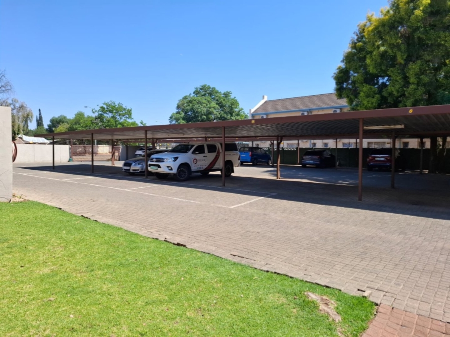 1 Bedroom Property for Sale in Universitas Free State